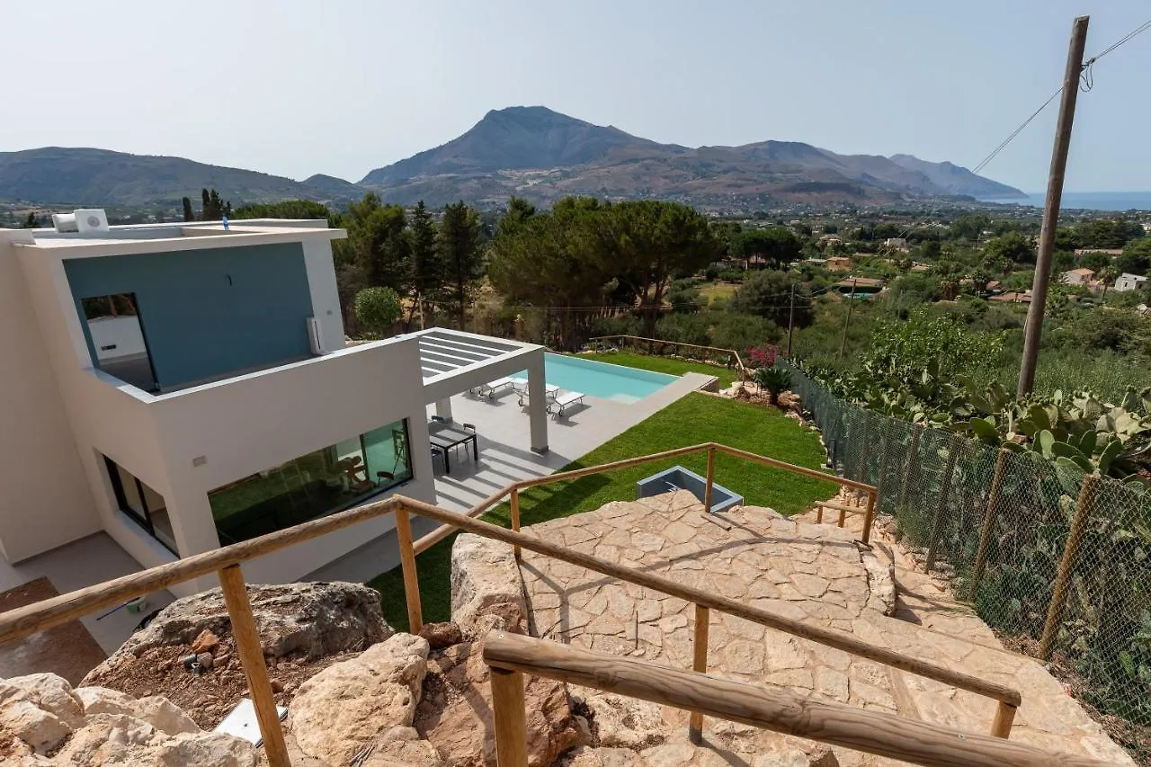 Villa Vista Mare Con Piscina A Sfioro A Scopello Кастелламмаре-дель-Голфо